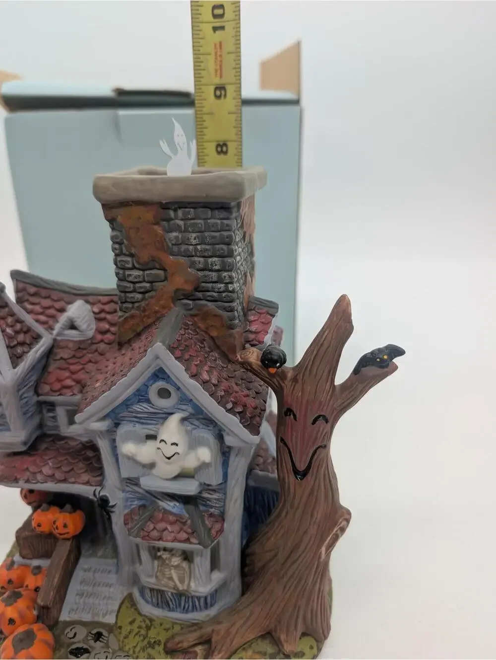 LKNW never used Halloween PartyLite Ghostly Tealight House